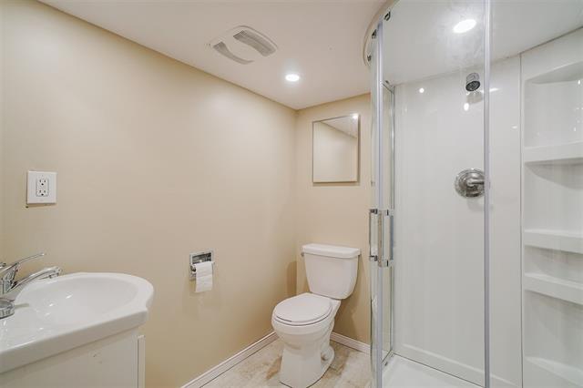 459 Garrett St, New Westminster 6