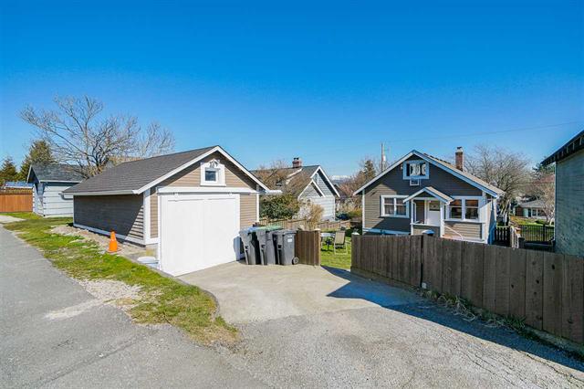 459 Garrett St, New Westminster 2