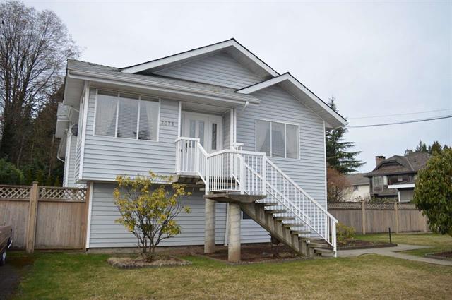 7075 6th St, Burnaby
