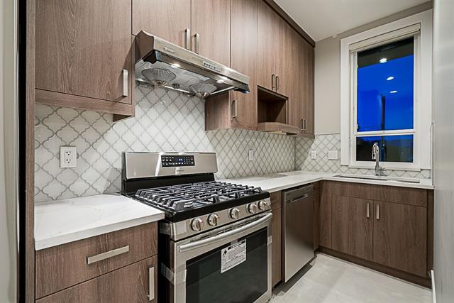 7756 Cariboo Rd, Burnaby 11