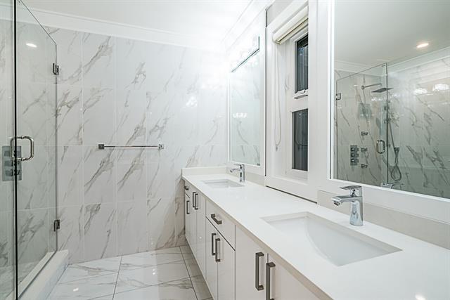 7756 Cariboo Rd, Burnaby 7