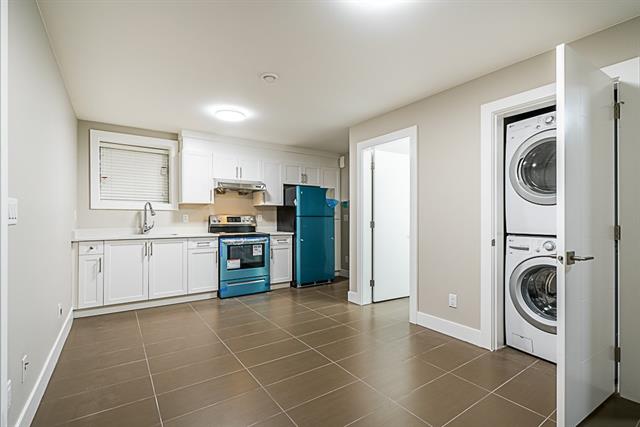 7756 Cariboo Rd, Burnaby 5