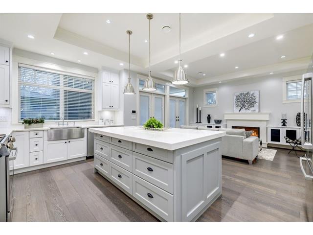 8089 11th Ave, Burnaby 12