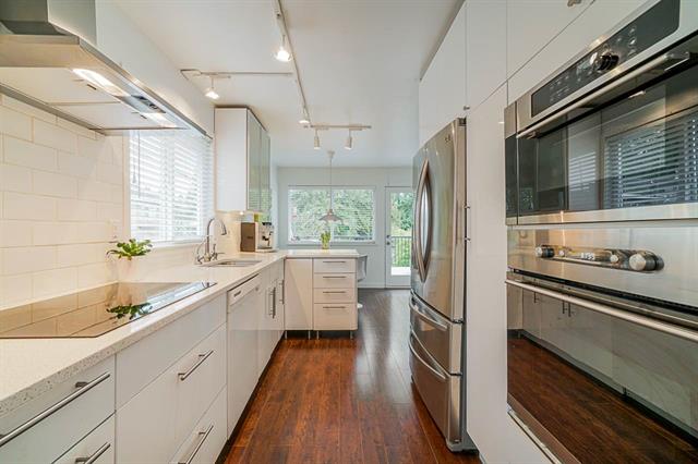 8133 19th Ave, Burnaby 15