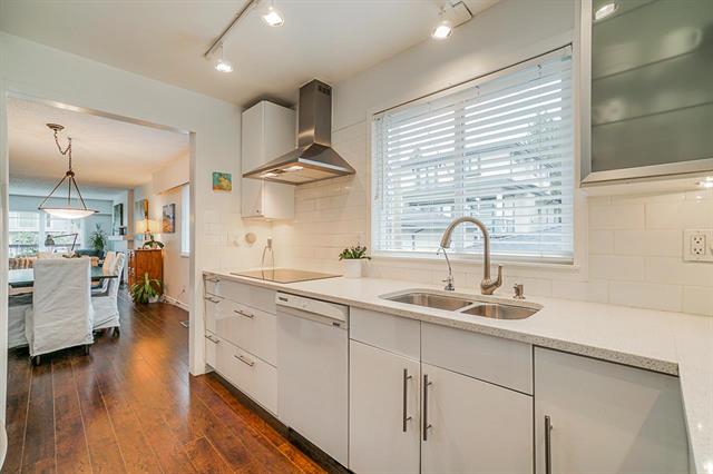 8133 19th Ave, Burnaby 13