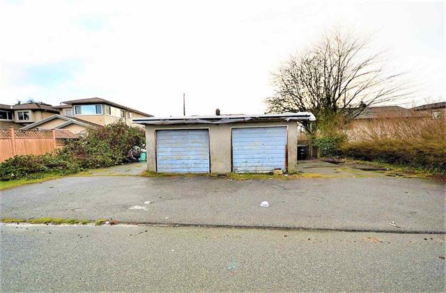 8144-8146 16th Ave, Burnaby 18