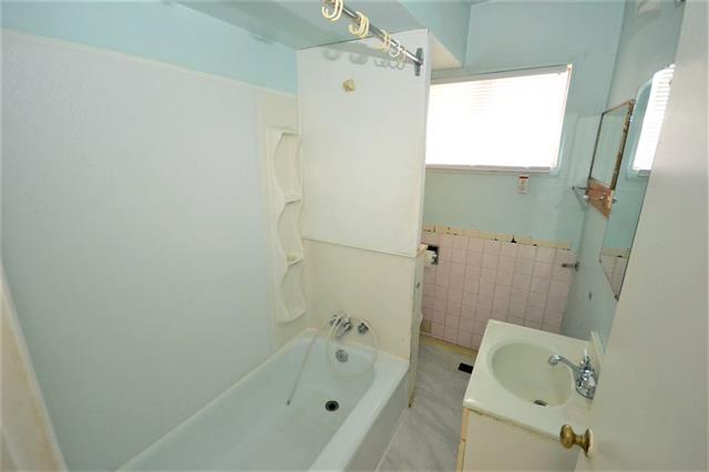8144-8146 16th Ave, Burnaby 8