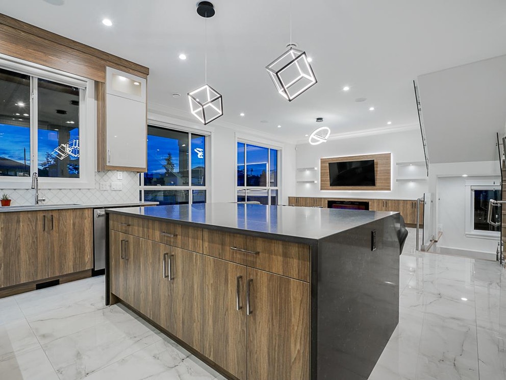 8159 13th Ave, Burnaby 13