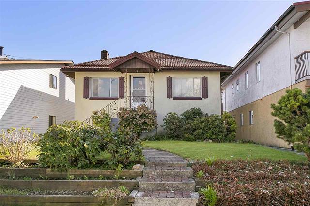 4814 Pender St, Burnaby North
