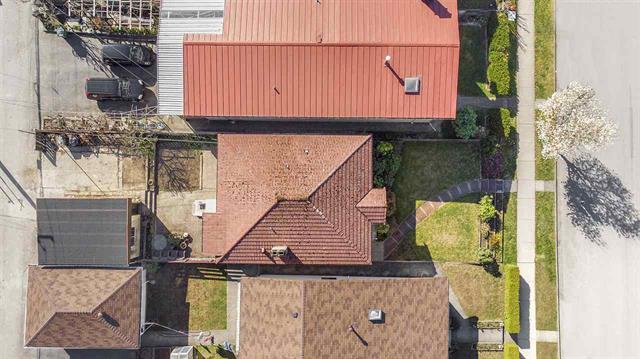 4814 Pender St, Burnaby North 15