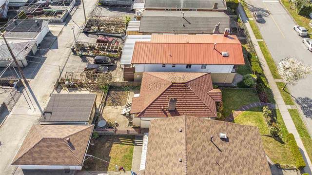 4814 Pender St, Burnaby North 17