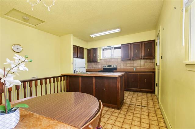 4814 Pender St, Burnaby North 8