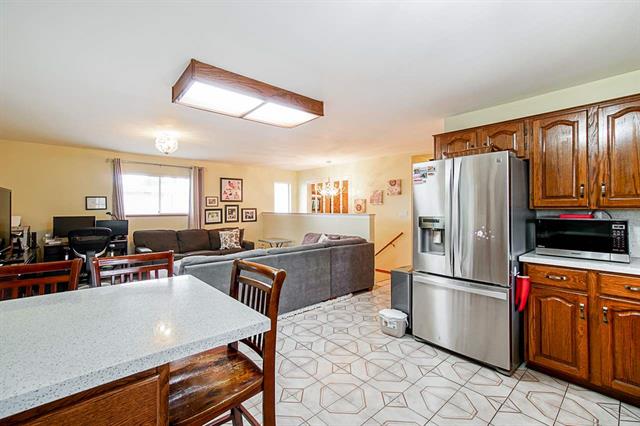 8346 13TH Ave, Burnaby East 13