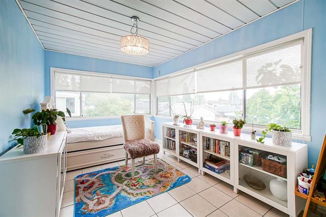 8346 13TH Ave, Burnaby East 17