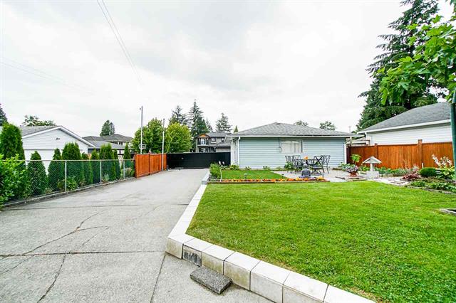8346 13TH Ave, Burnaby East 27