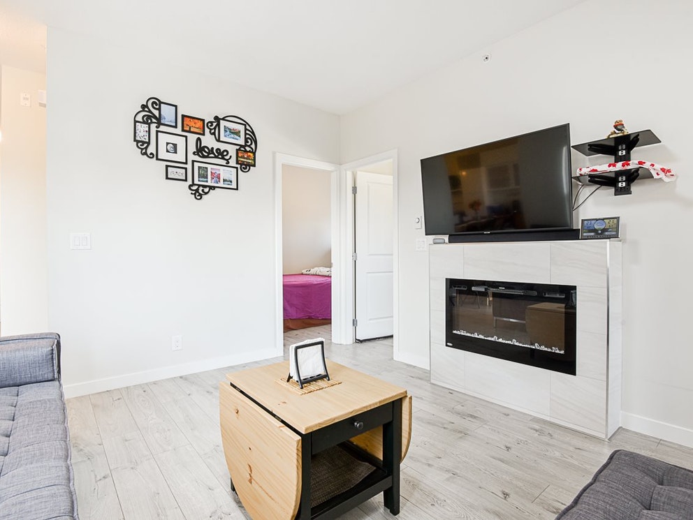 401 7908 15th Avenue, Burnaby East 12