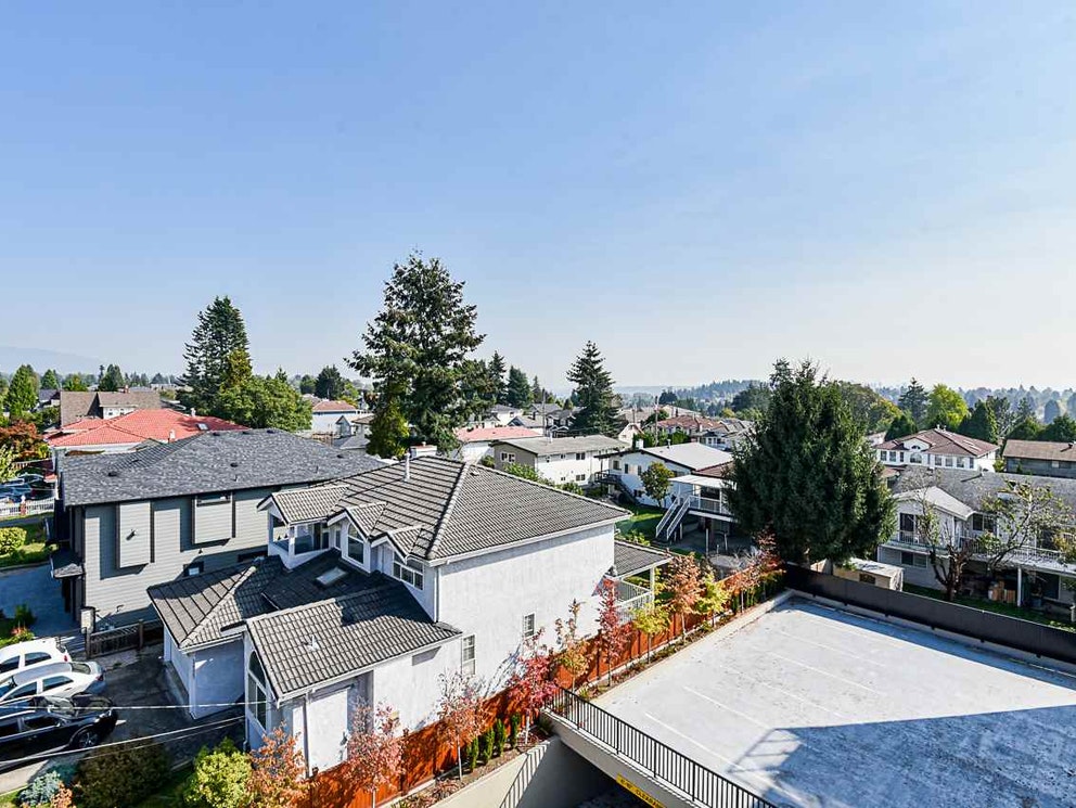 401 7908 15th Avenue, Burnaby East 35