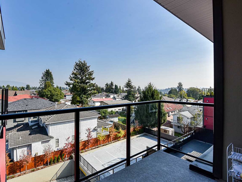 401 7908 15th Avenue, Burnaby East 37