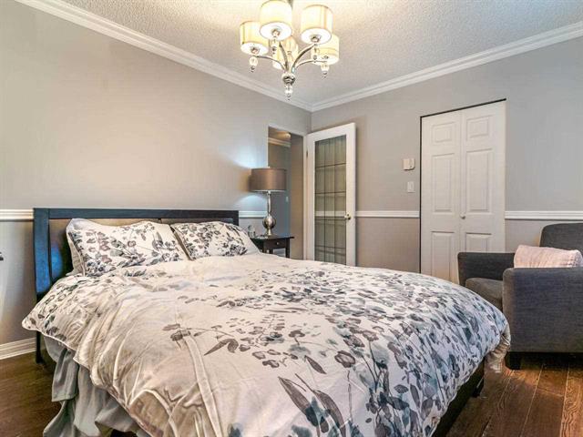 7740 Rosewood St, Burnaby 14