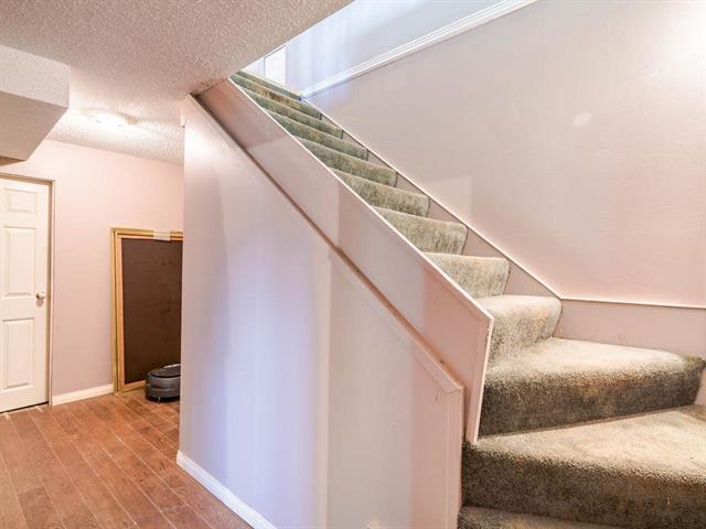 7740 Rosewood St, Burnaby 17