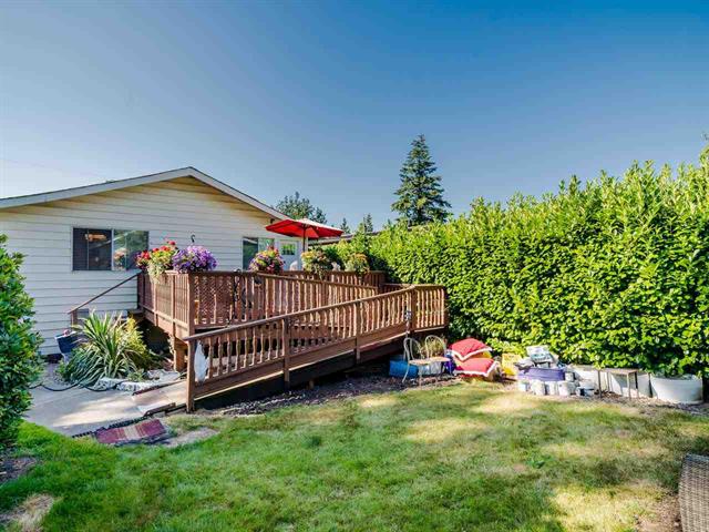 7740 Rosewood St, Burnaby 26