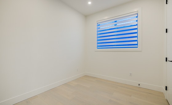 8144 16th Avenue, Burnaby 33