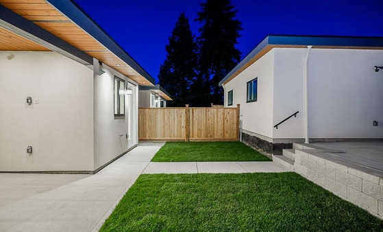 8144 16th Avenue, Burnaby 36