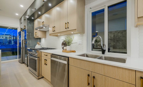 8146 16th Avenue, Burnaby 13