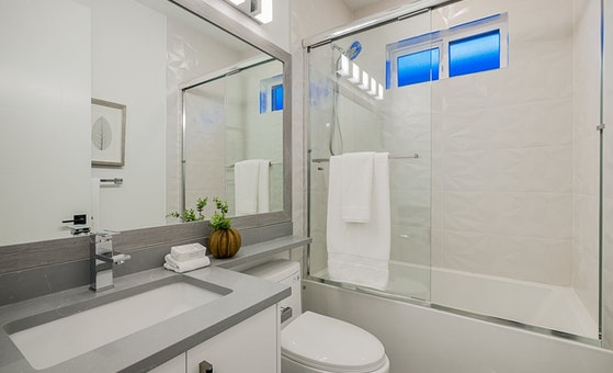 8146 16th Avenue, Burnaby 33