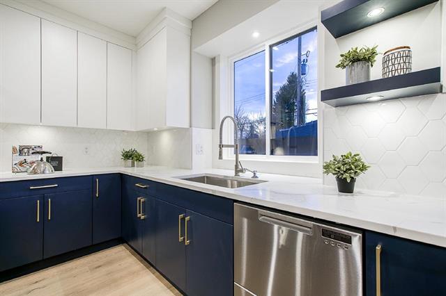 6857 Strathmore Ave, Burnaby 11
