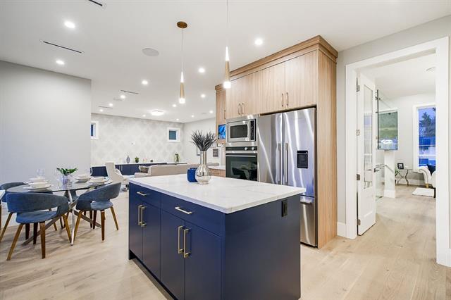 6857 Strathmore Ave, Burnaby 12