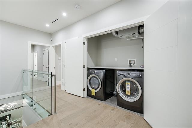 6857 Strathmore Ave, Burnaby 27