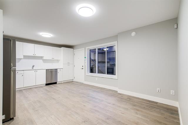 6857 Strathmore Ave, Burnaby 28