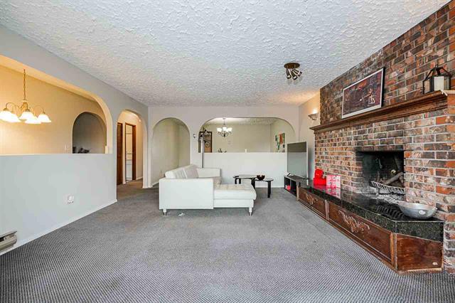 7696 7698 Cumberland St, Burnaby 21