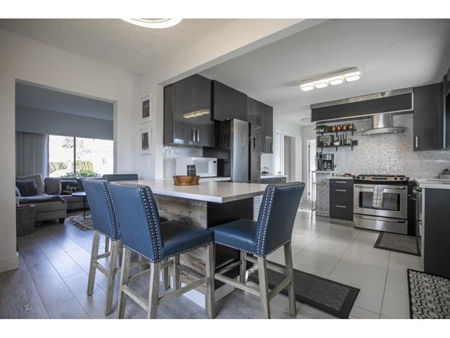 1514 Dublin St, New Westminster 16