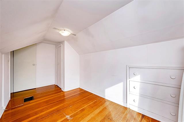 3069 Kitchener St, Vancouver East 23