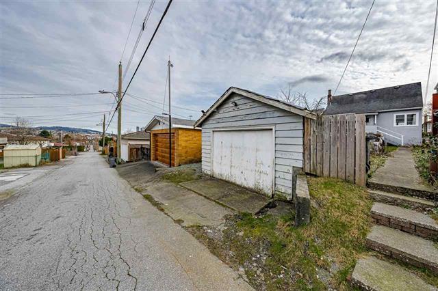 3069 Kitchener St, Vancouver East 30