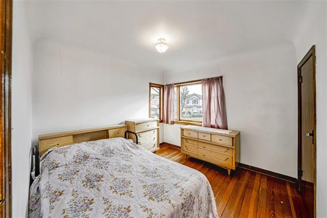 3069 Kitchener St, Vancouver East 14