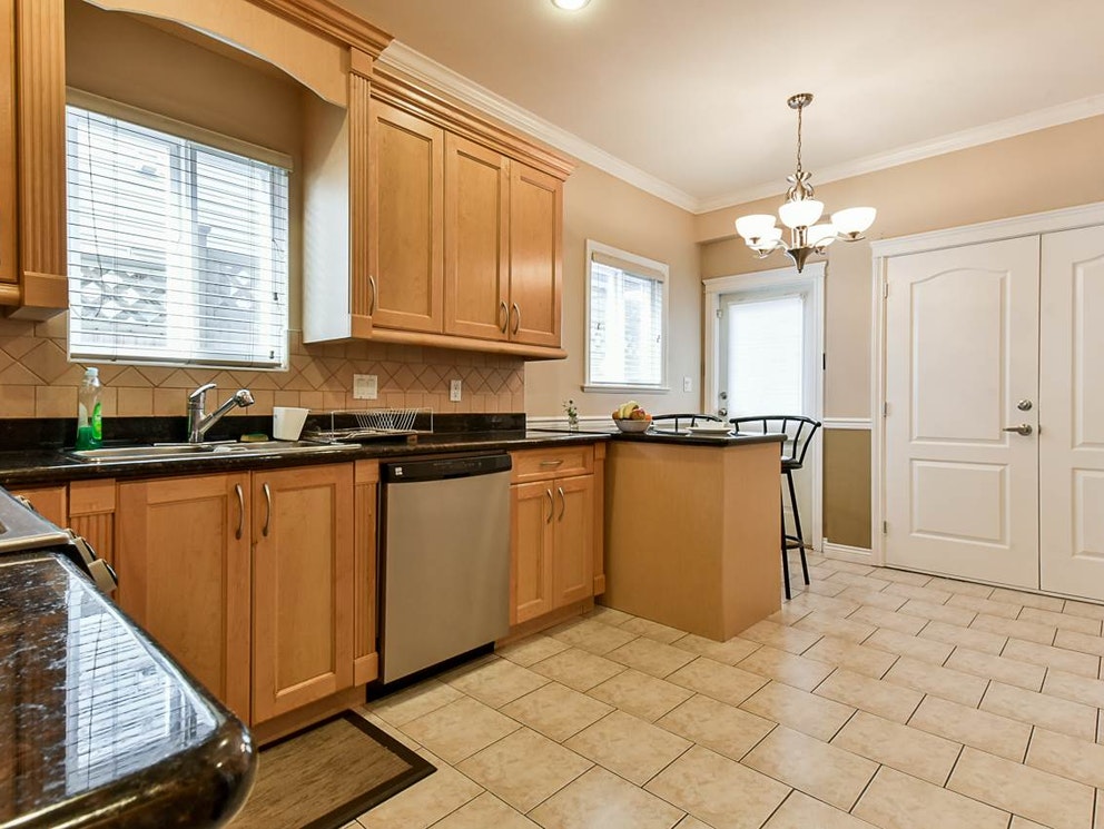 7629 14th Avenue, Burnaby 10