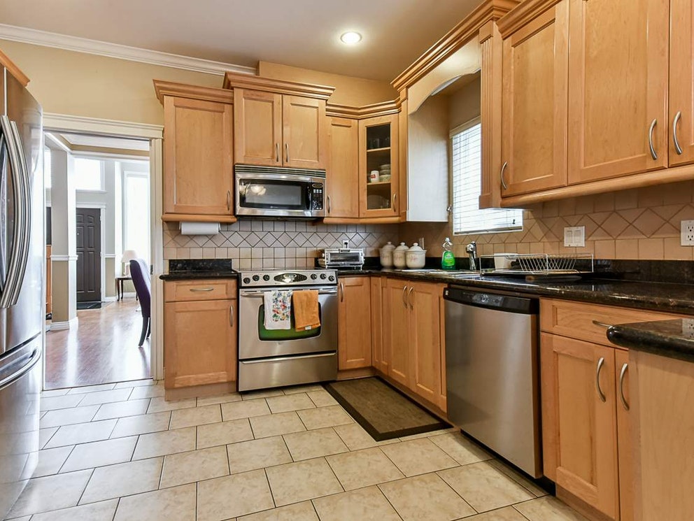 7629 14th Avenue, Burnaby 11