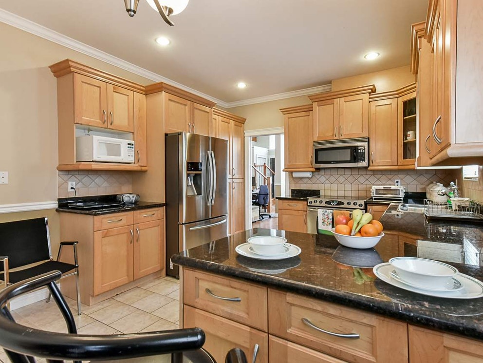 7629 14th Avenue, Burnaby 12
