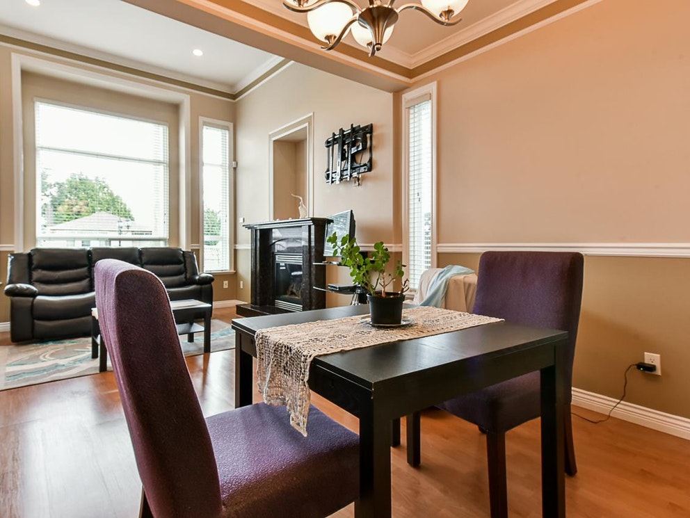 7629 14th Avenue, Burnaby 9