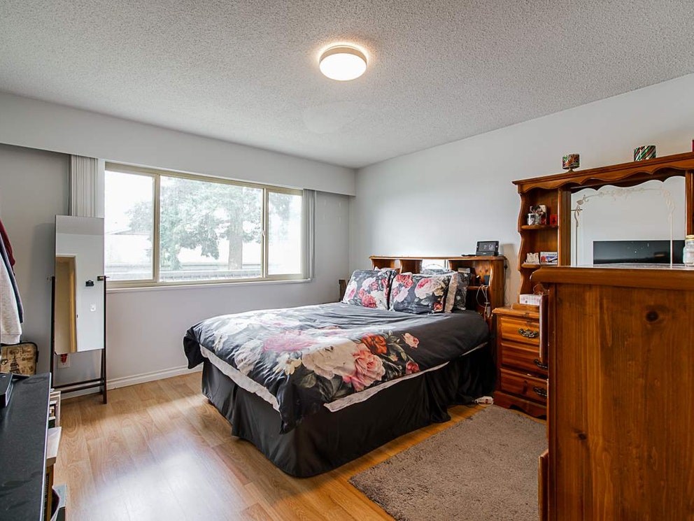 7776 7778 4th St, Burnaby 17