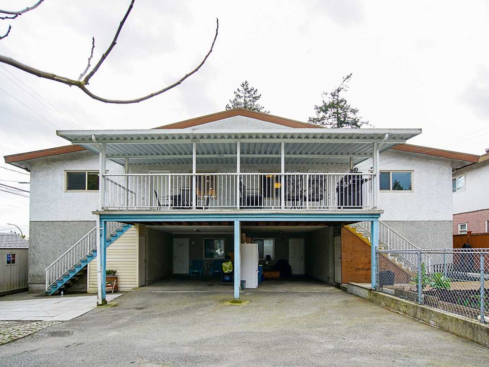 7776 7778 4th St, Burnaby 39