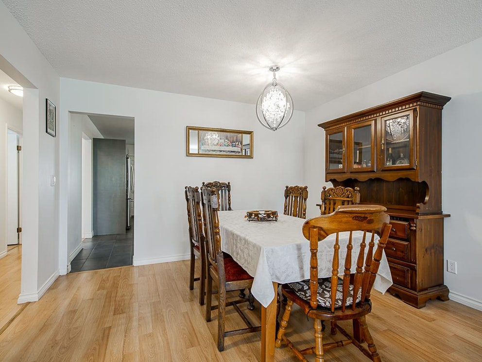 7776 7778 4th St, Burnaby 7