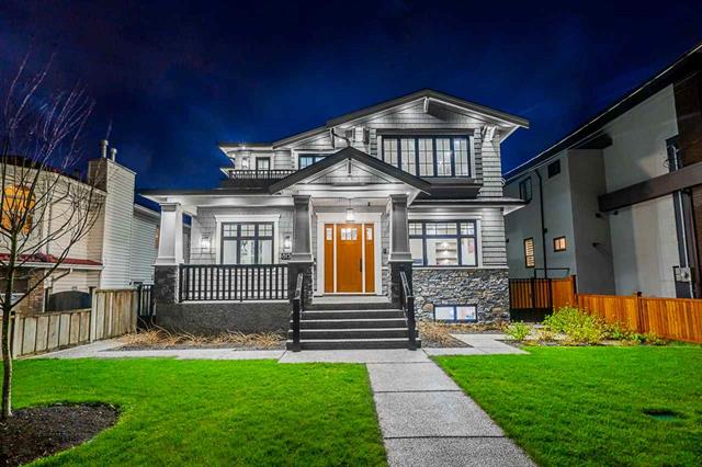 8151 13th Ave, Burnaby