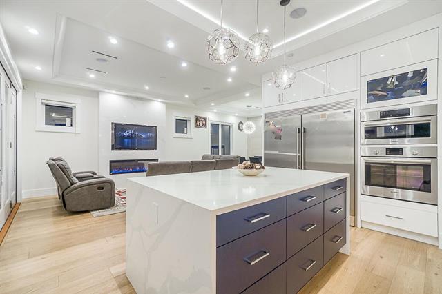 8151 13th Ave, Burnaby 17