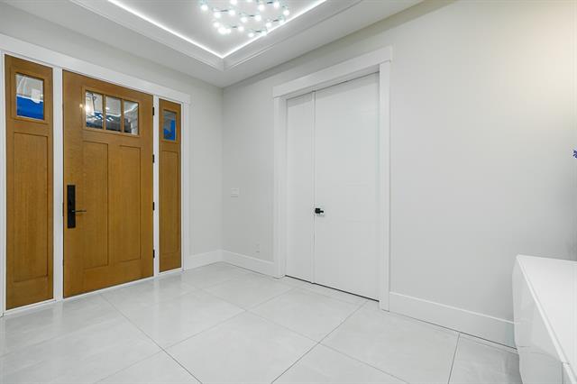 8151 13th Ave, Burnaby 3