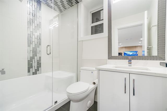 8151 13th Ave, Burnaby 31