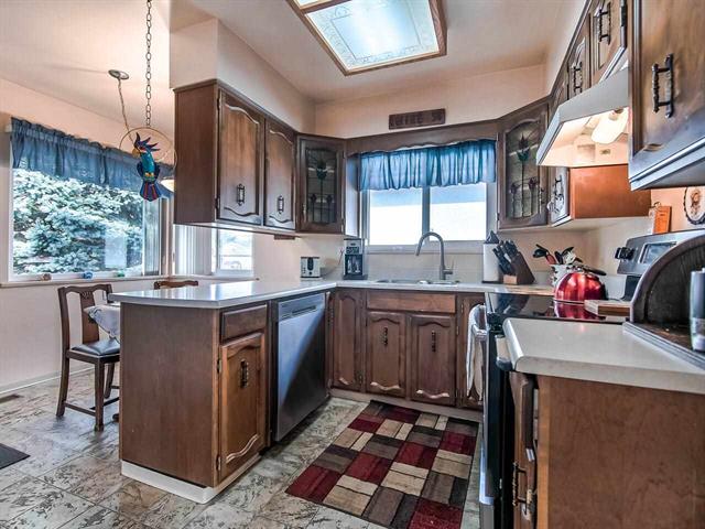 8227 13th Ave, Burnaby 11